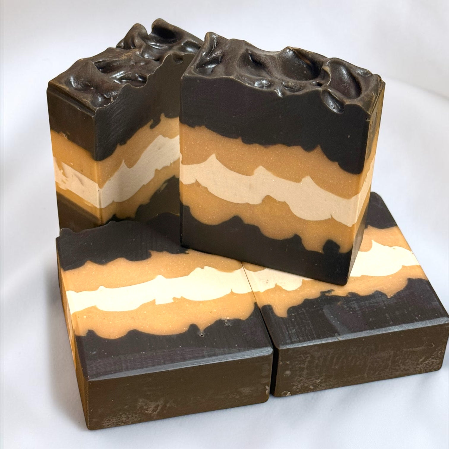 Sinestro Artisan Soap (Banana Bread Fragrance)
